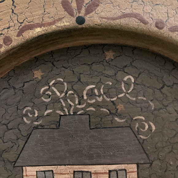 Two Wooden Hand-painted Plates Wall Hangers - Picture 8 of 8